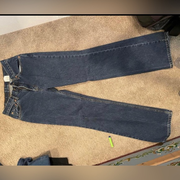 Levis Blue jeans, straight leg, high rise - Picture 2 of 2